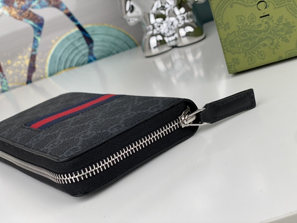 グッチ財布コピー内部構造